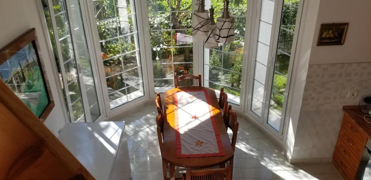 Country House Bubullime Albania Lushnje Exterior photo